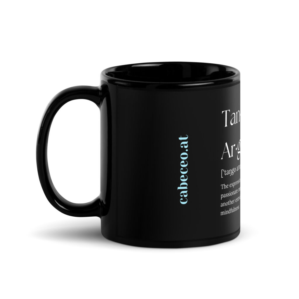 black-glossy-mug-black-11oz-handle-on-left-64e762e5c49d7.jpg Tango Argentino Definition - Schwarze glänzende Tasse