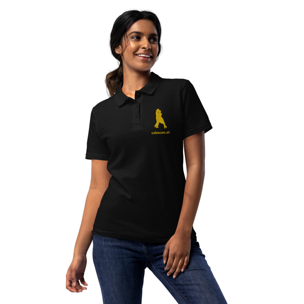 womens-pique-polo-shirt-black-front-2-650c3251a7be7.jpg Volcada - Piqué-Poloshirt für Damen