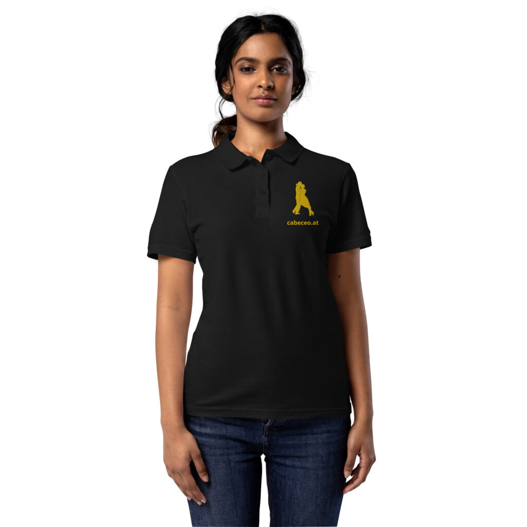 womens-pique-polo-shirt-black-front-650c3251a7cb5.jpg Volcada - Piqué-Poloshirt für Damen