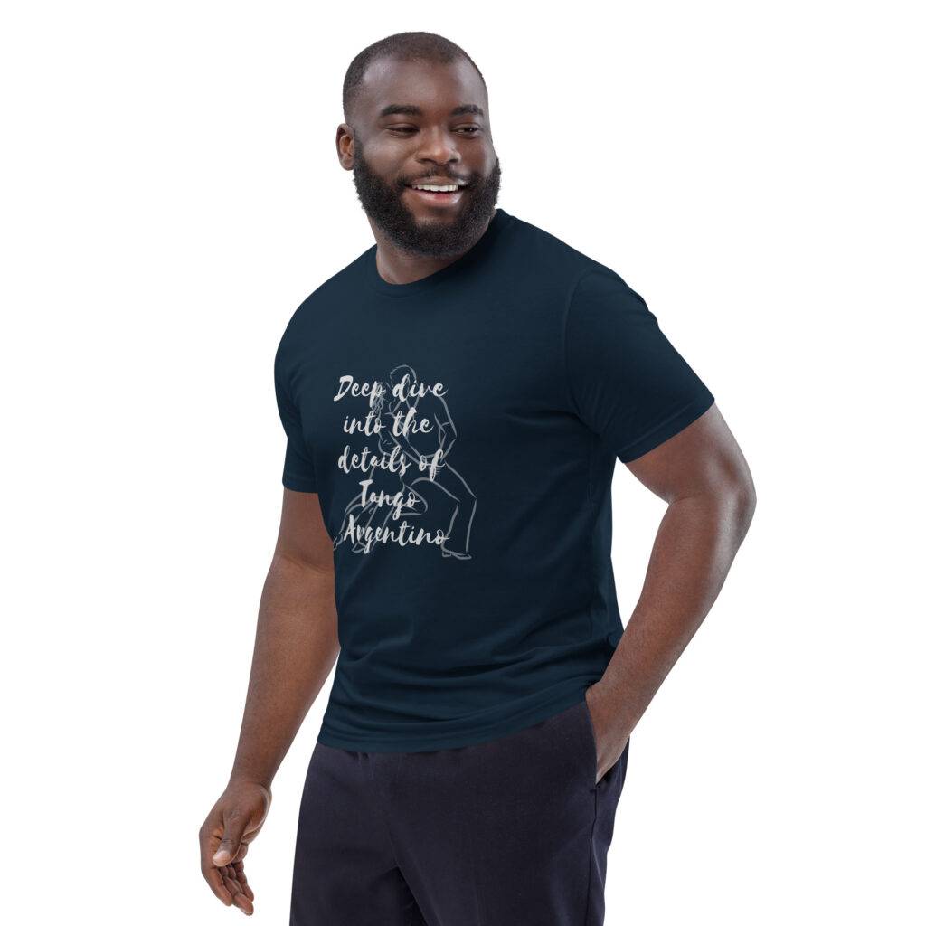 unisex-organic-cotton-t-shirt-french-navy-left-front-66617cb727d0a.jpg Deep Dive - Schrift Hell - Unisex-Bio-Baumwoll-T-Shirt